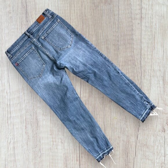 BDG Mid Rise Twig Grazer Distressed Patchwork Stretch Denim Ankle Jeans 30 / 10 - Picture 2 of 4